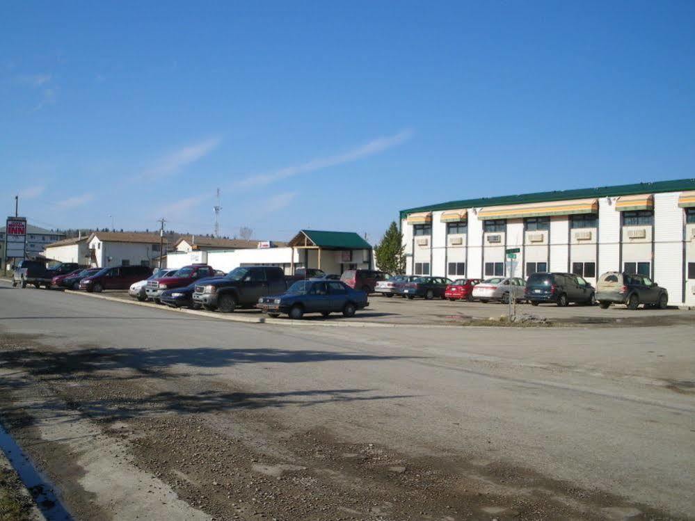 Sundre Motor Inn Экстерьер фото